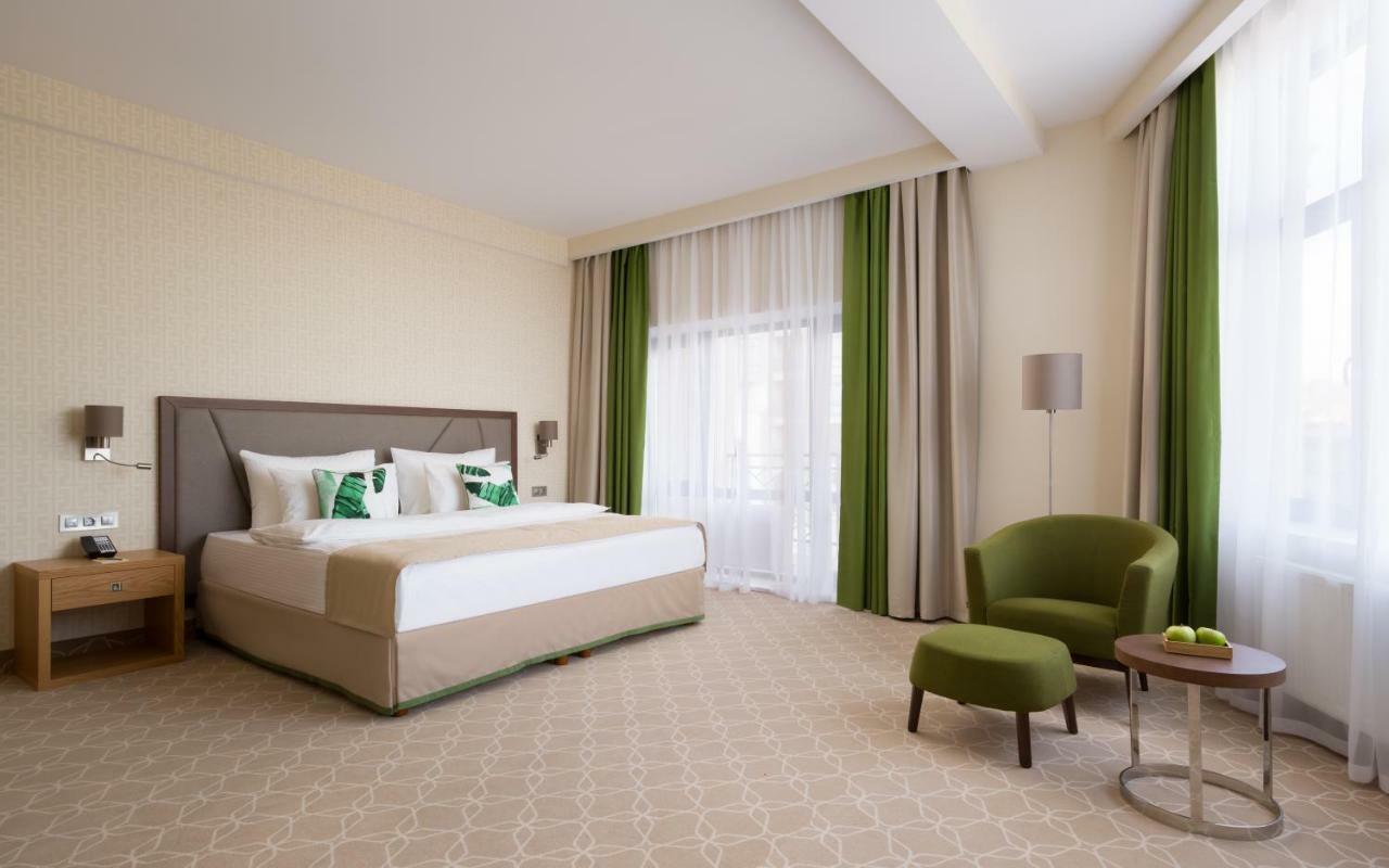 Green Resort Hotel And Spa Кисловодск Екстериор снимка